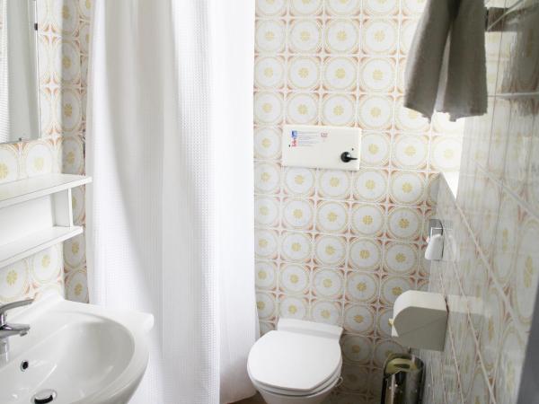 Pension Hotel Mariahilf : photo 4 de la chambre chambre familiale