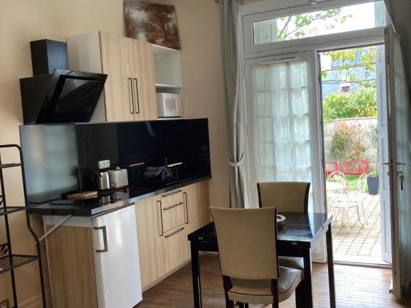 Le Mascaret : photo 9 de la chambre studio 35 m² amande avec terrasse