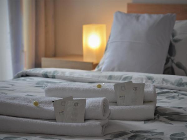 Pension Vyhlídka : photo 3 de la chambre chambre lit king-size avec balcon