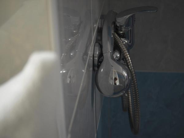 Pension Vyhlídka : photo 5 de la chambre chambre lit king-size avec balcon