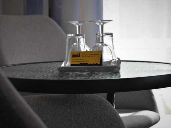 Pension Vyhlídka : photo 7 de la chambre chambre lit king-size avec balcon