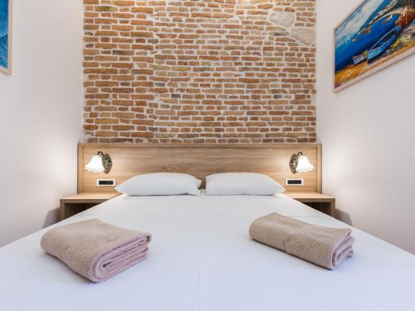 B&B Giardin exclusive rooms and suite : photo 3 de la chambre chambre double standard