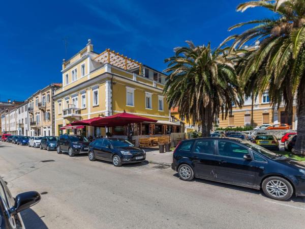 B&B Giardin exclusive rooms and suite : photo 4 de la chambre suite avec terrasse 