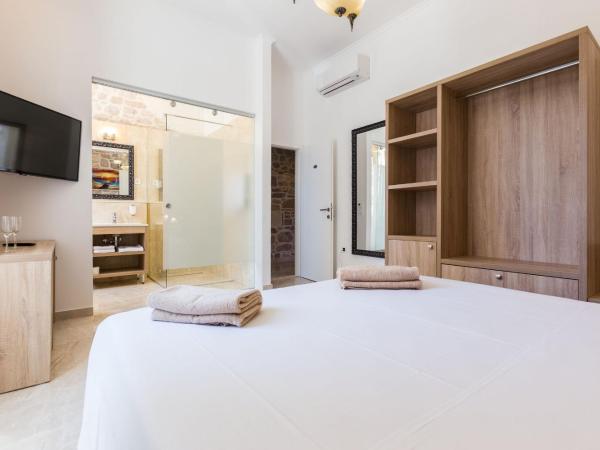 B&B Giardin exclusive rooms and suite : photo 4 de la chambre chambre double deluxe - vue latérale sur mer