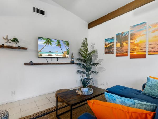 Coco Bay Vacation Condos : photo 6 de la chambre appartement avec terrasse