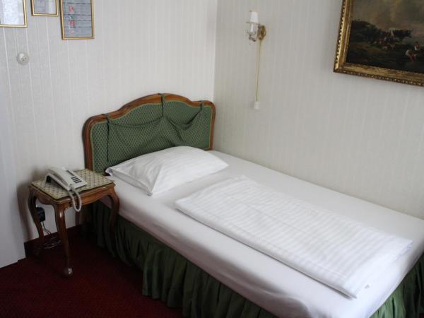 Pension Suzanne : photo 2 de la chambre chambre simple