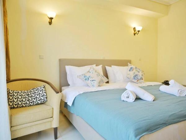 New Times Home & Hotels Near Metro Station Athens Center : photo 1 de la chambre chambre double ou lits jumeaux