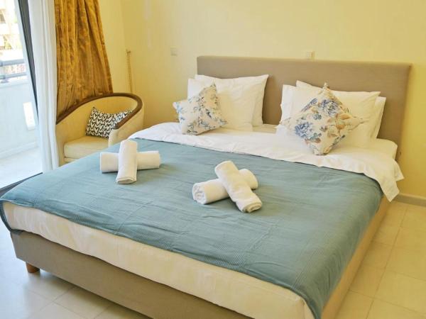 New Times Home & Hotels Near Metro Station Athens Center : photo 3 de la chambre chambre double ou lits jumeaux