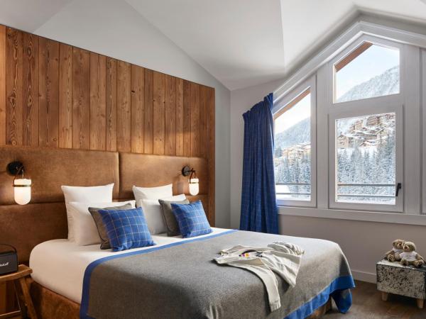Ecrin Blanc Resort Courchevel - Aquapark : photo 4 de la chambre suite coup de cœur avec accès au parc aquatique