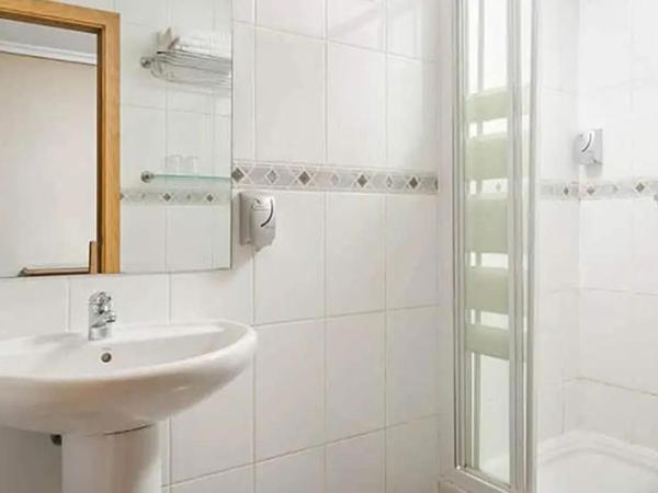 Hotel Madrid Río : photo 5 de la chambre chambre lits jumeaux