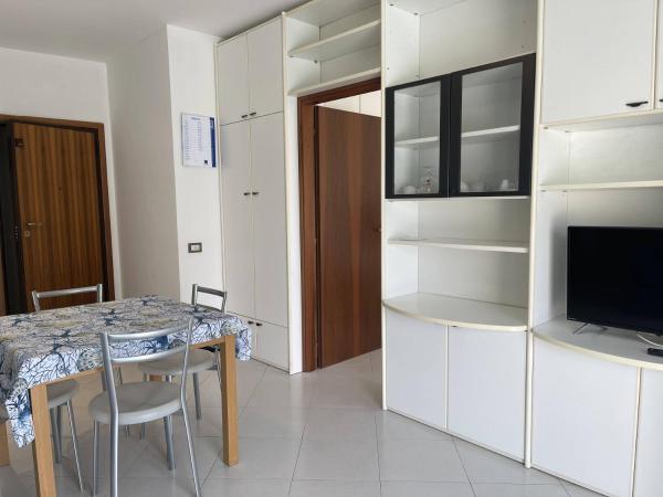 Residence Belvedere Vista : photo 4 de la chambre one bedroom apartment with terrace and partial sea view