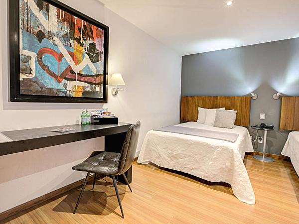 Hotel CLARUM 101 : photo 2 de la chambre chambre deluxe avec 2 lits doubles