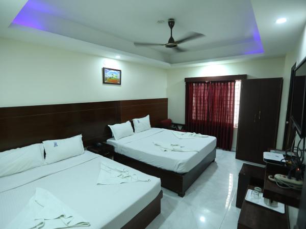 Hotel RR International : photo 1 de la chambre chambre quadruple deluxe