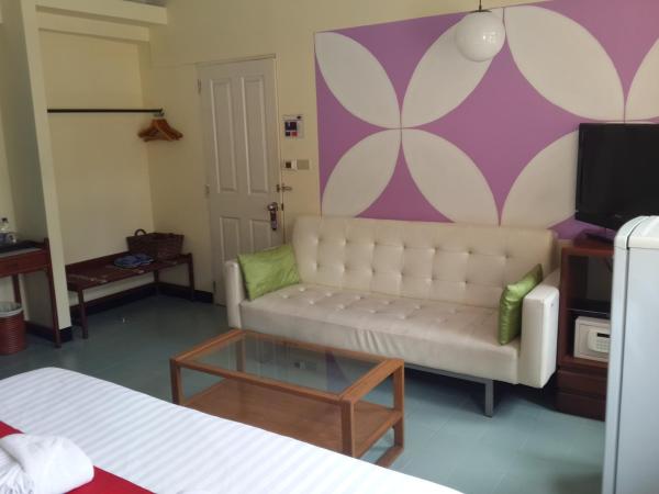 Sawasdee Sukhumvit Inn : photo 6 de la chambre suite junior