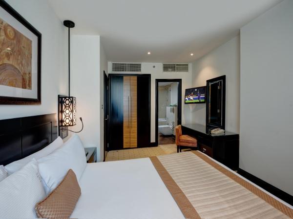 Holiday Inn Dubai Al Barsha, an IHG Hotel : photo 4 de la chambre suite 1 chambre lit king-size – vue sur ville