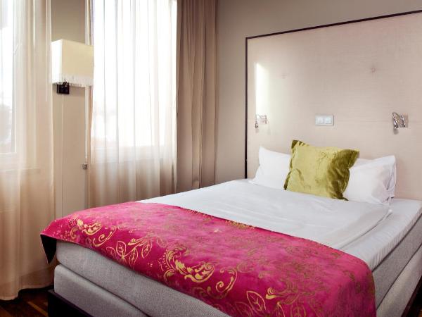 Clarion Collection Hotel Folketeateret : photo 5 de la chambre chambre simple standard avec repas du soir