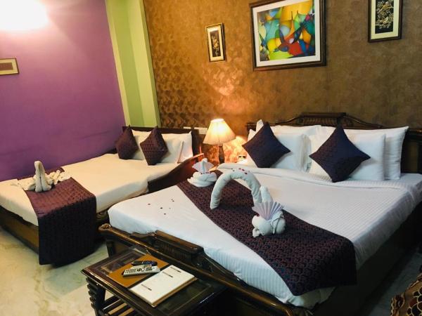 Hotel Meenakshi Udaipur - Family Preffered Hotel : photo 4 de la chambre chambre familiale supérieure