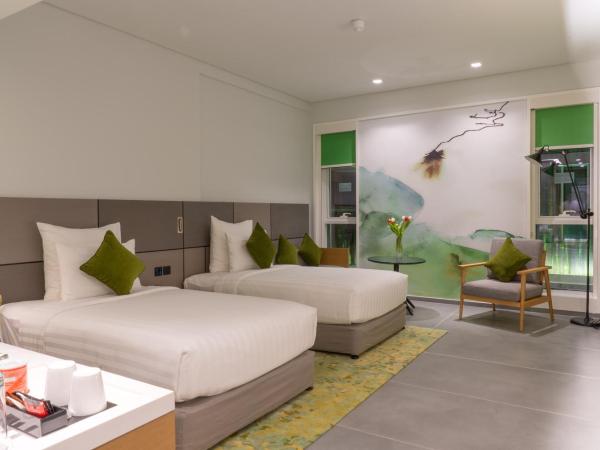 Al Khoory Courtyard Hotel : photo 3 de la chambre chambre deluxe double ou lits jumeaux