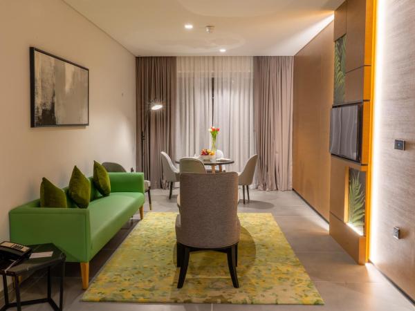 Al Khoory Courtyard Hotel : photo 5 de la chambre suite premium