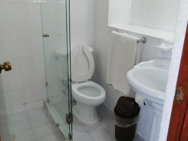 Hotel Las Américas : photo 3 de la chambre chambre familiale