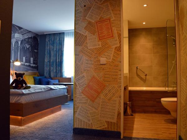 mightyTwice Hotel Dresden : photo 5 de la chambre chambre double lit queen-size - cosy