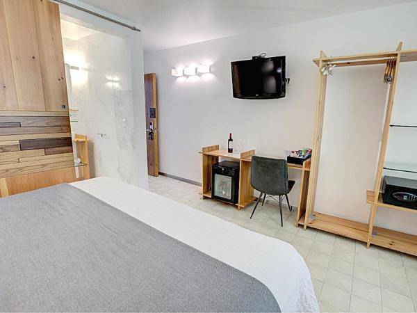 Hotel CLARUM 101 : photo 4 de la chambre chambre double avec balcon