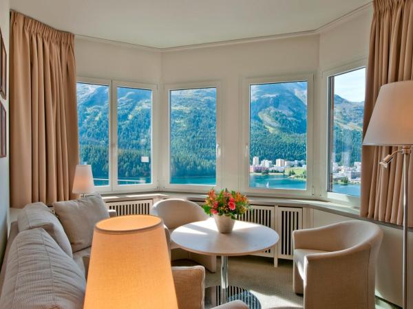 Hotel Schweizerhof St. Moritz : photo 7 de la chambre suite junior - vue sur lac