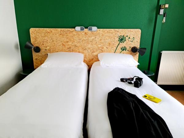 Greet Hotel Evreux Centre - Route de Normandie by Accor : photo 6 de la chambre chambre pure avec lit double