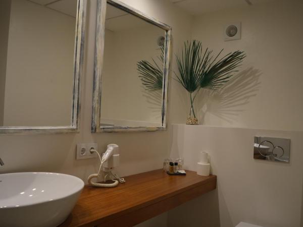 Hotel Nou Estrelles : photo 4 de la chambre chambre double ou lits jumeaux