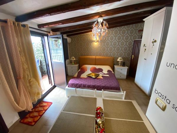 Residence Emozioni Ortigia : photo 10 de la chambre studio avec balcon