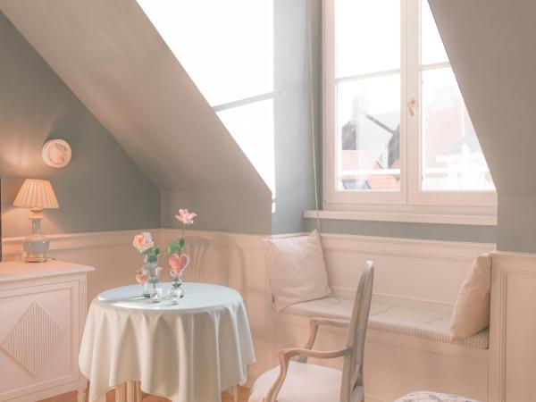 Guesthouse Mirabel : photo 4 de la chambre chambre double supérieure