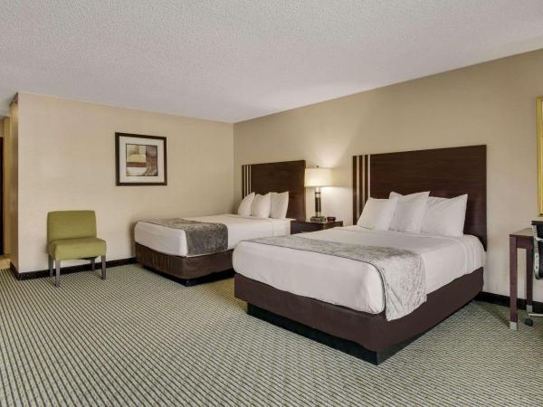 Rodeway Inn & Suites Portland - Jantzen Beach : photo 7 de la chambre chambre 2 lits queen-size - non-fumeurs
