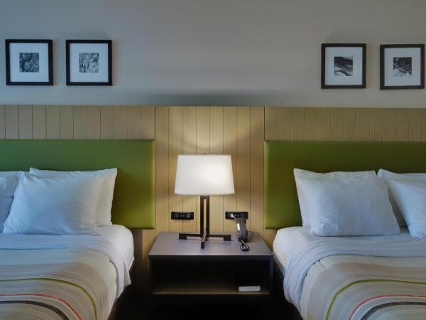 Country Inn & Suites by Radisson, Savannah Gateway, GA : photo 4 de la chambre suite studio avec 2 lits queen-size - non-fumeurs