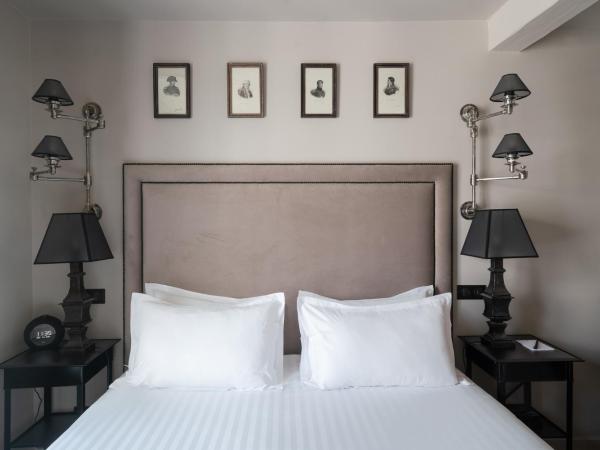 Hotel Saint-Louis en L'Isle - Notre-Dame : photo 2 de la chambre chambre double ou lits jumeaux supérieure avec balcon