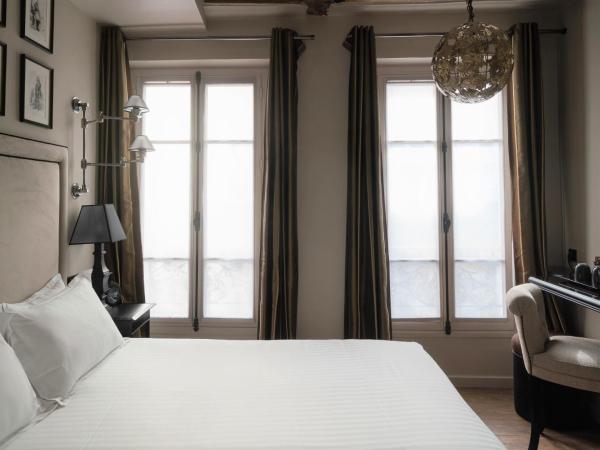 Hotel Saint-Louis en L'Isle - Notre-Dame : photo 4 de la chambre chambre double ou lits jumeaux supérieure