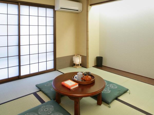 Matsubaya Ryokan : photo 5 de la chambre chambre lits jumeaux standard de style japonais avec salle de bains privative