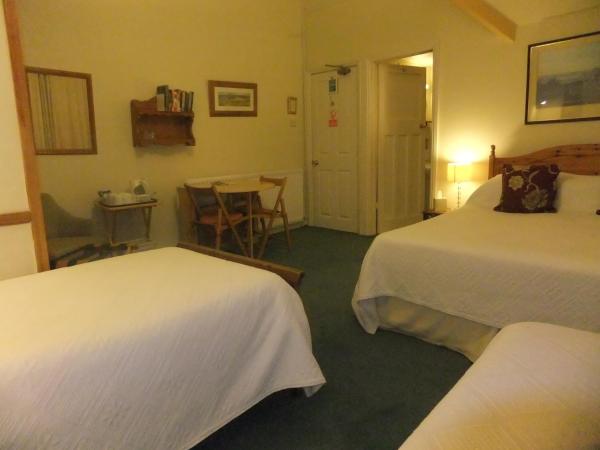 Elgin Villa : photo 8 de la chambre chambre familiale (4 adultes)