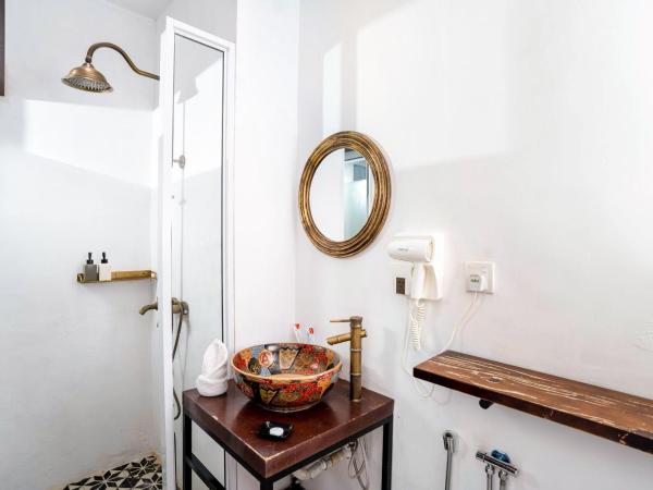 RARE Heritage House : photo 3 de la chambre chambre lit king-size deluxe