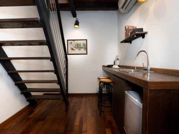 RARE Heritage House : photo 2 de la chambre suite duplex premium (sans fenêtre)