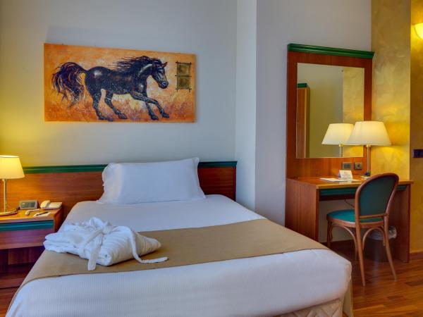 Hotel Raffaello : photo 2 de la chambre chambre simple supérieure