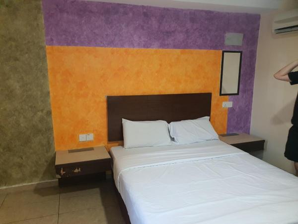 AVARIA BOUTIQUE HOTEL : photo 8 de la chambre chambre lit king-size standard