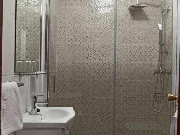 Hostal Linar : photo 2 de la chambre chambre double