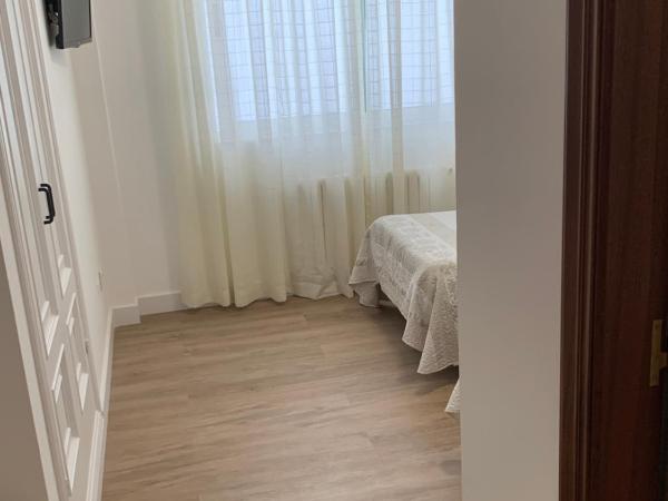 Hostal Linar : photo 8 de la chambre chambre lits jumeaux