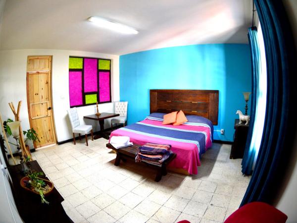 Vivir Bonito Hostal : photo 2 de la chambre chambre lit king-size deluxe