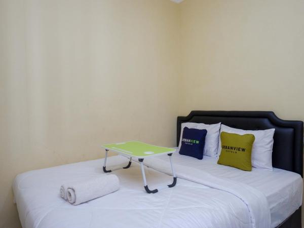 Urbanview Hotel Jogja City Mall : photo 3 de la chambre chambre double Économique