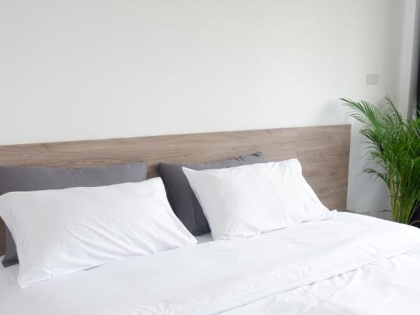 Darin Chiangmai Hotel and Residence : photo 2 de la chambre chambre lit king-size deluxe