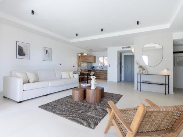 Résidence Omigna : photo 2 de la chambre appartement - vue sur mer