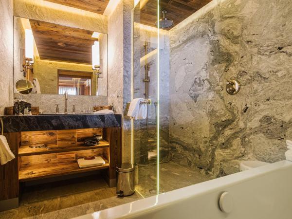 Riffelalp Resort 2222m - Ski-in & Ski-out : photo 2 de la chambre hébergement nature supérieur