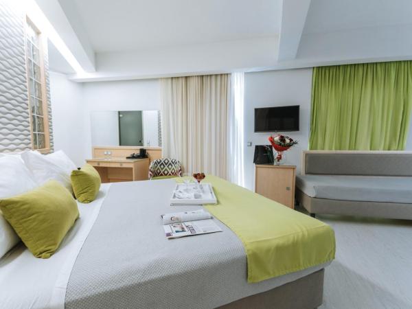 Semiramis City Hotel : photo 3 de la chambre suite junior - vue sur mer