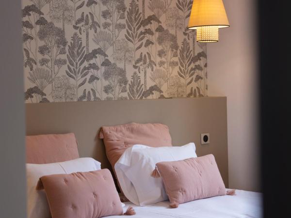 Résidence Omigna : photo 9 de la chambre appartement - vue sur mer